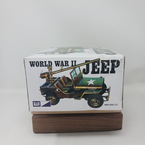 World War 2 Jeep Mpc model kit - Picture 6 of 10